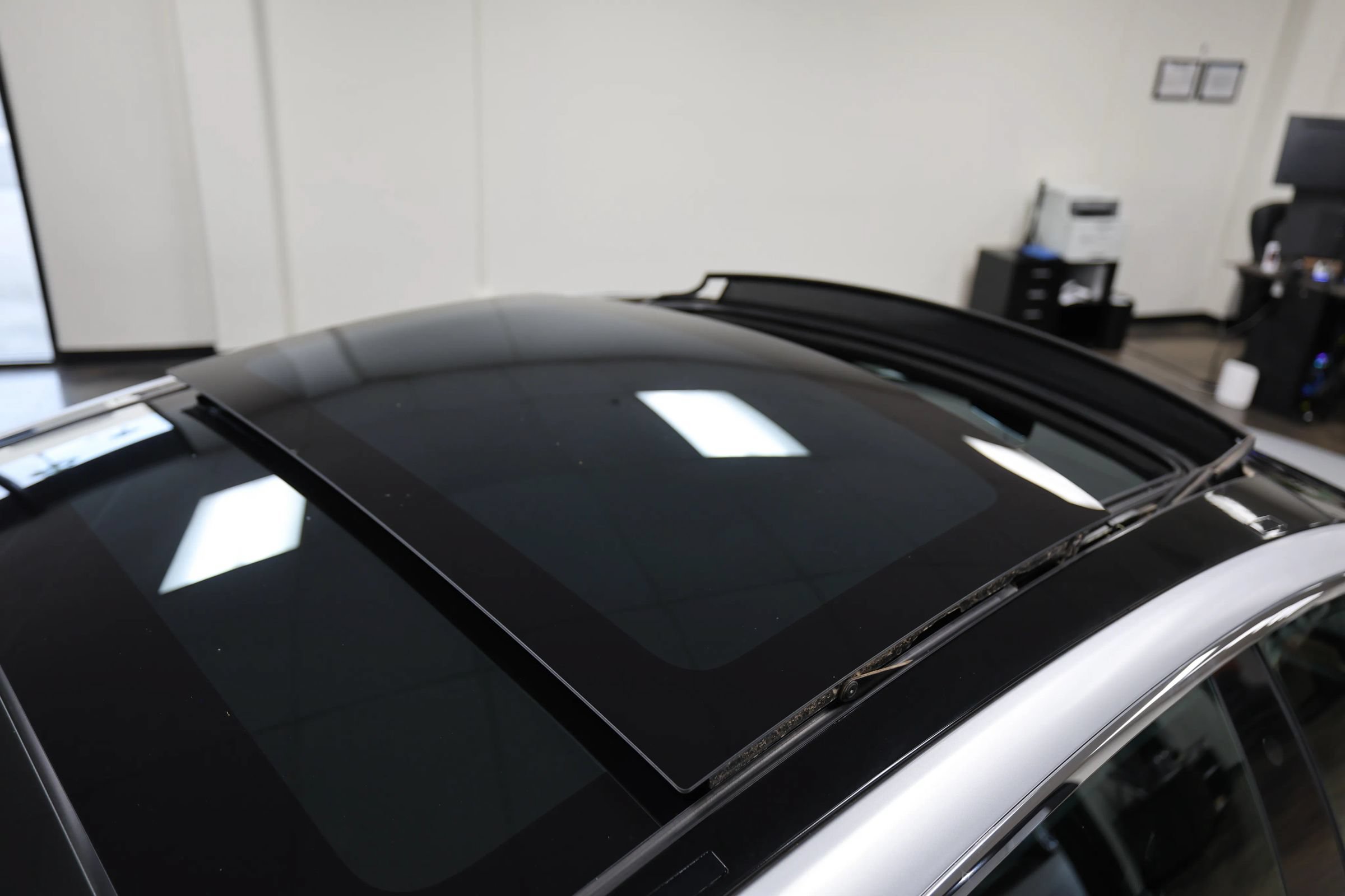 Used 2018 Tesla Model S 100D AWD/4WD image 19