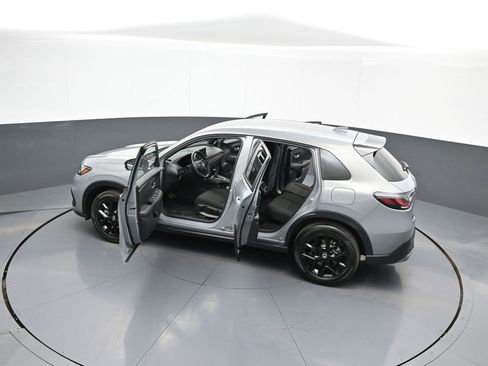 Used 2024 Honda HR-V Sport image 42