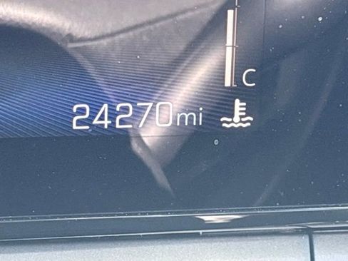 Certified 2024 Chevrolet Trax LT w/ Driver Confidence Package FWD image 25