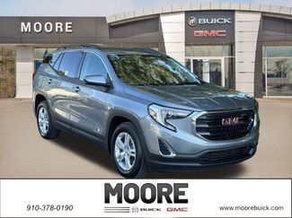 Used 2024 GMC Terrain SLE image 1