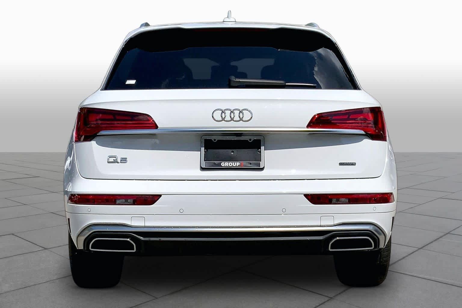 Used 2024 Audi Q5 2.0T Premium w/ Convenience Package AWD/4WD image 5