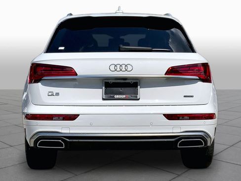 Used 2024 Audi Q5 2.0T Premium w/ Convenience Package AWD/4WD image 5
