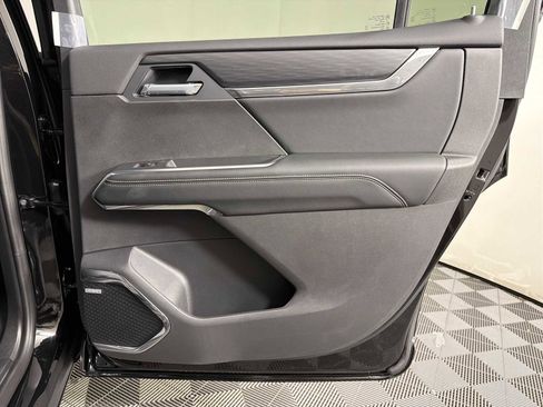 New 2026 GMC Acadia Elevation w/ Elevation Premium Package image 30