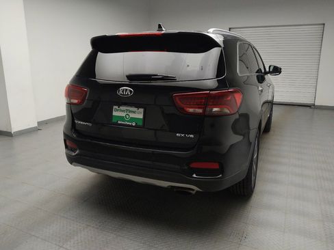 Used 2019 Kia Sorento EX AWD/4WD image 7
