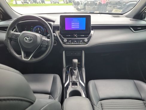 Used 2023 Toyota Corolla Cross AWD Hybrid w/ Convenience Package image 17