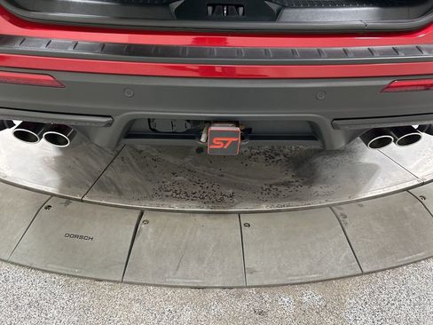 Certified 2022 Ford Explorer ST w/ Equipment Group 401A image 39