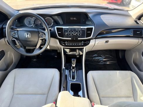 Used 2017 Honda Accord LX image 24