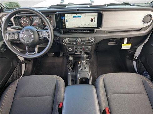 New 2026 Jeep Gladiator Sport image 14