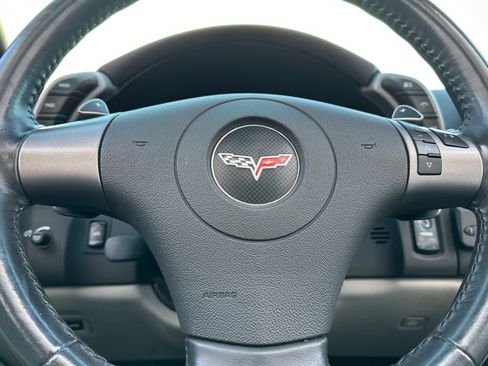 Used 2007 Chevrolet Corvette Convertible w/ Preferred Equipment Group RWD image 34