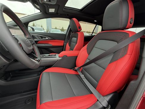 New 2026 Chevrolet Equinox EV RS image 22