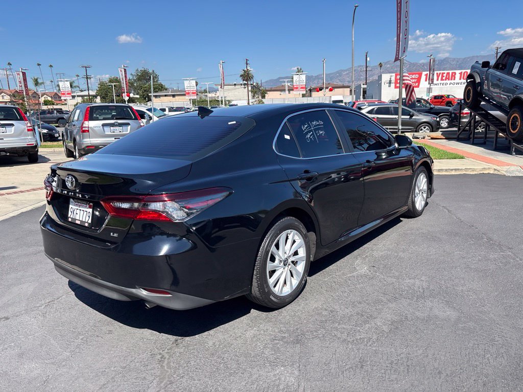 Used 2024 Toyota Camry LE w/ Convenience Package FWD image 4