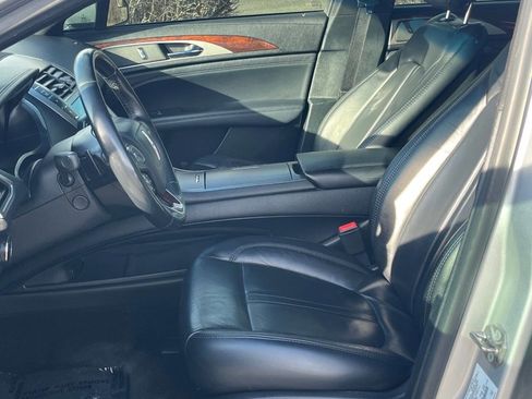 Used 2017 Lincoln MKZ Select w/ Climate Package image 9