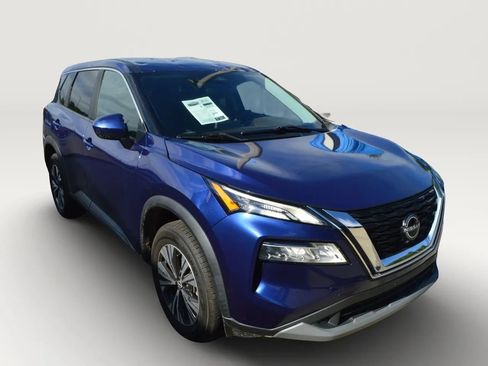 Used 2023 Nissan Rogue SV FWD image 12