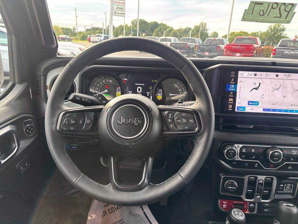 Used 2025 Jeep Wrangler Unlimited Sport S 4xe AWD/4WD image 31
