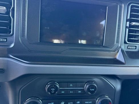 Used 2022 Ford Bronco Big Bend image 12