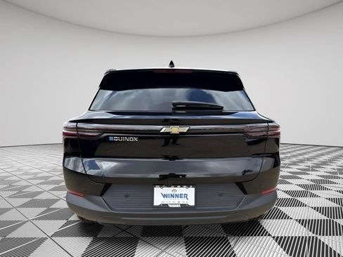 New 2026 Chevrolet Equinox EV LT FWD image 4