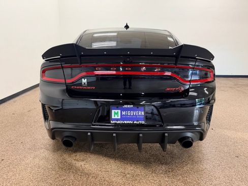 Used 2022 Dodge Charger SRT Hellcat RWD image 5