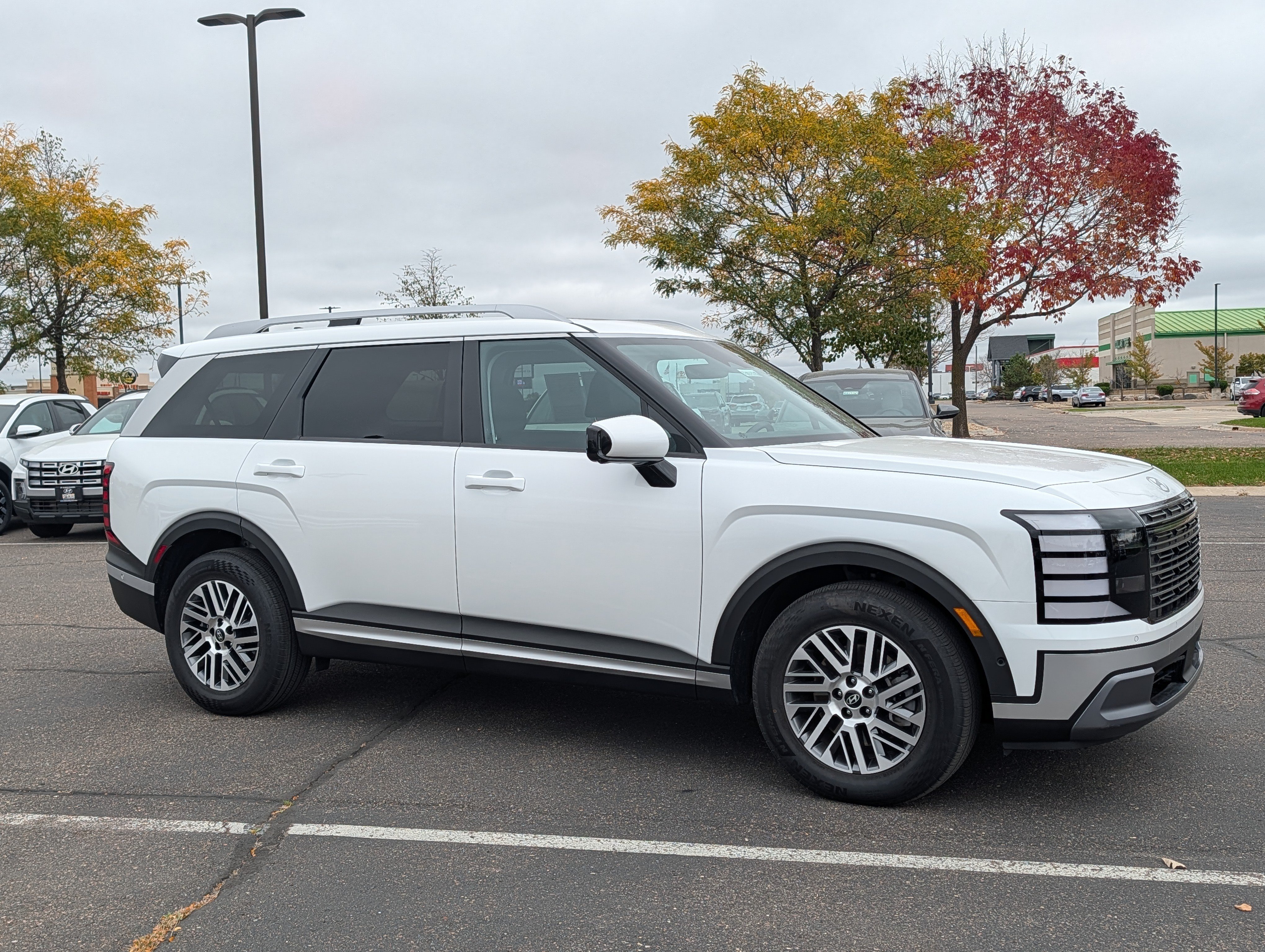 Used 2026 Hyundai Palisade SEL AWD/4WD image 7