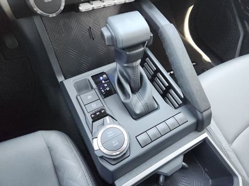 New 2026 Toyota Tacoma SR5 AWD/4WD image 19