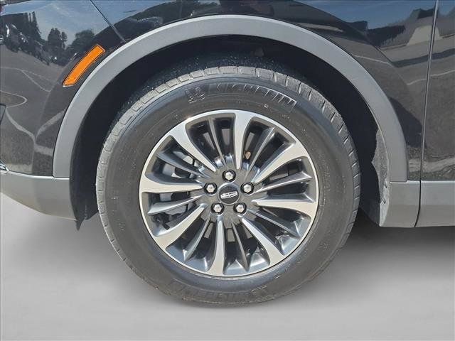 Used 2023 Lincoln Nautilus AWD w/ Premium Package image 7