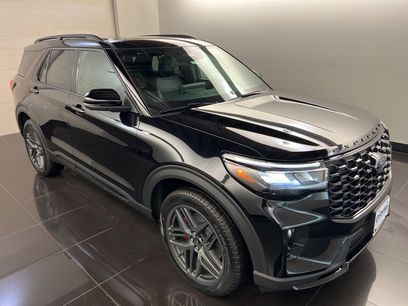 Used 2025 Ford Explorer ST-Line w/ Premium Package