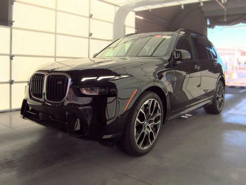 Used 2026 BMW X7 M60i AWD/4WD image 1