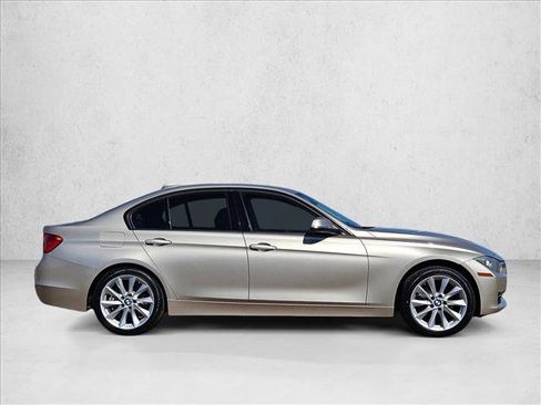 Used 2013 BMW 328i xDrive Sedan image 4