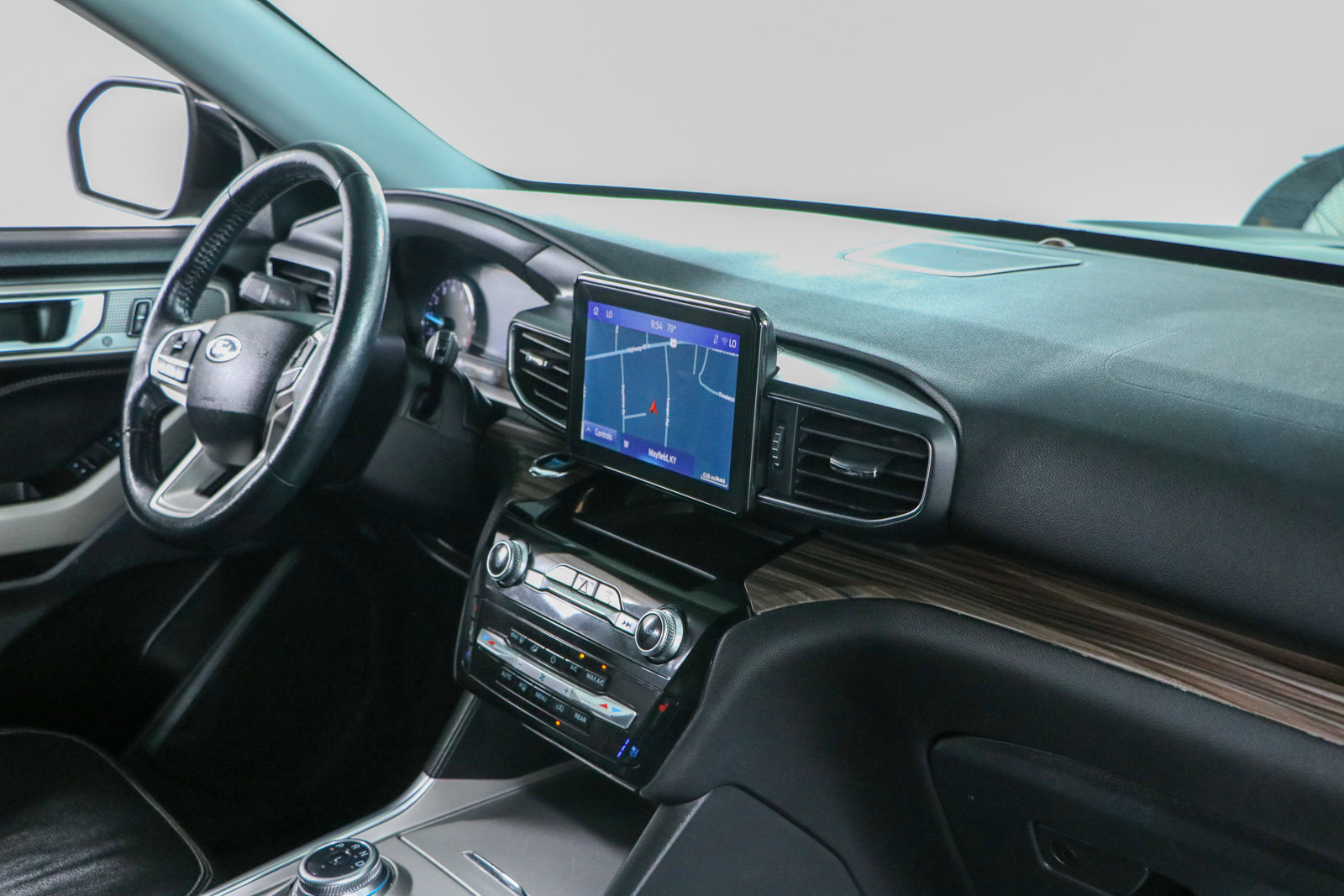 Used 2023 Ford Explorer Limited RWD image 26