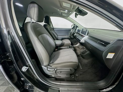 Used 2024 Hyundai Ioniq 5 SEL RWD image 32