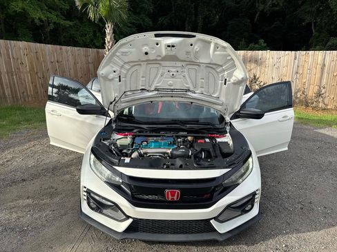 Used 2019 Honda Civic Type R image 40