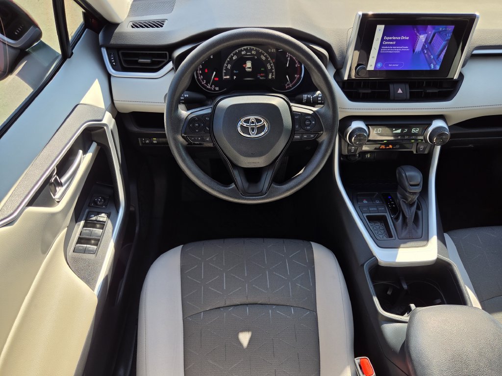 Used 2025 Toyota RAV4 XLE w/ Convenience Package FWD image 14