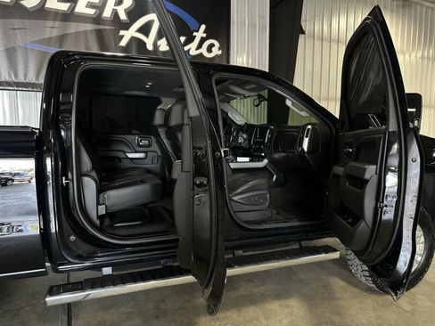 Used 2015 Chevrolet Silverado 2500 LTZ w/ Duramax Plus Package AWD/4WD image 28