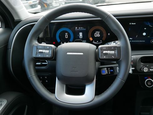 Used 2026 Hyundai Palisade SE AWD/4WD image 16