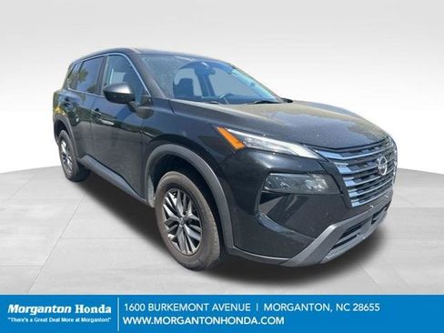 Used 2024 Nissan Rogue S AWD/4WD image 1