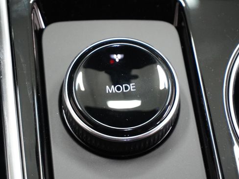 New 2026 Chevrolet Equinox ACTIV w/ Convenience Package III image 32