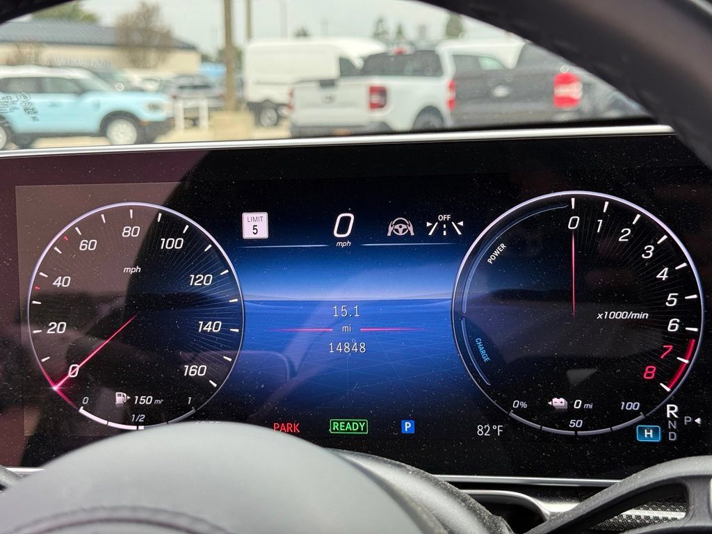 Used 2025 Mercedes-Benz S 580e 4MATIC Sedan image 15