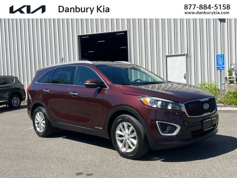 Used 2018 Kia Sorento LX AWD/4WD image 1