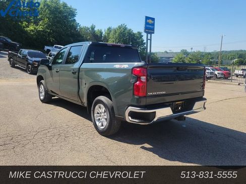 Used 2025 Chevrolet Silverado 1500 LT AWD/4WD image 3