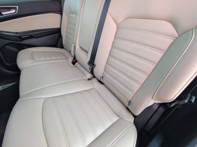 Used 2023 Ford Edge SEL AWD/4WD image 15