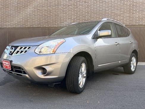 Used 2012 Nissan Rogue SV w/ Premium Pkg AWD/4WD image 7