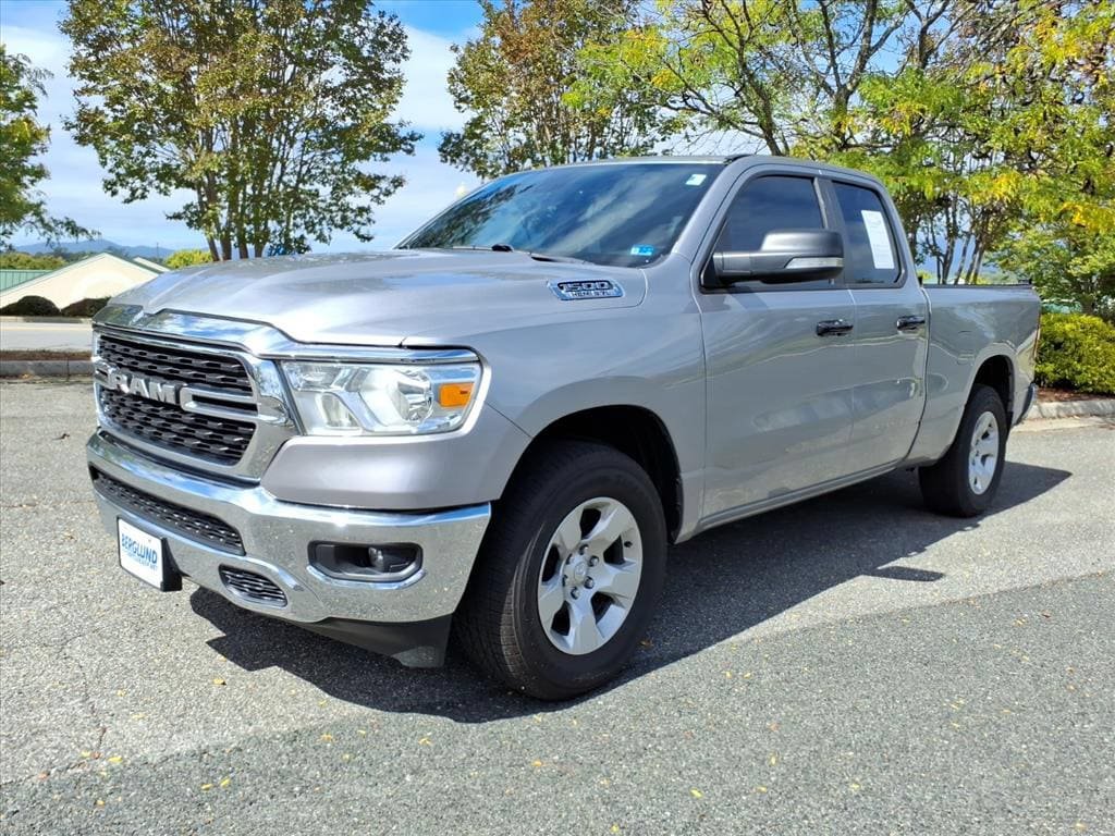 Used 2022 RAM 1500 Big Horn AWD/4WD image 14