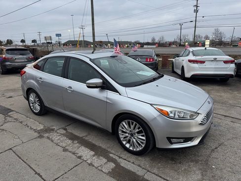 Used 2017 Ford Focus Titanium w/ Titanium Technology Package image 3