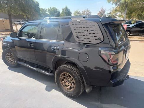 Used 2023 Toyota 4Runner 40th Anniversary SE AWD/4WD image 3