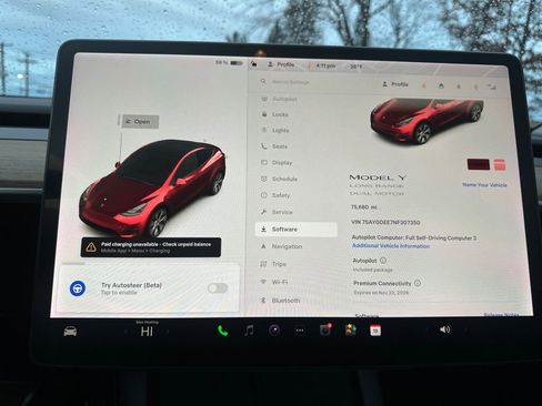 Used 2022 Tesla Model Y Long Range image 9