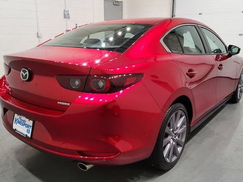 Used 2024 MAZDA MAZDA3 s FWD image 7