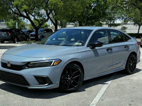 Used 2022 Honda Civic Sport image 5