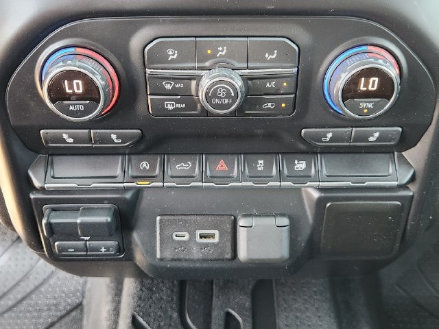 Used 2020 Chevrolet Silverado 1500 LT w/ All-Star Edition RWD image 18