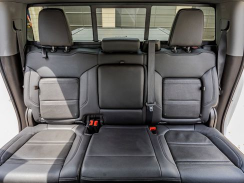 Used 2021 GMC Sierra 3500 Denali w/ Denali Ultimate Package image 34