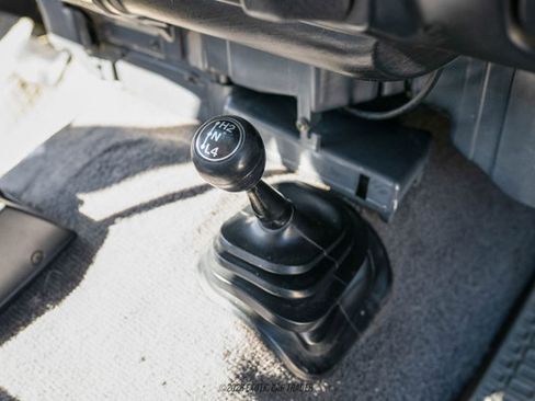 Used 1989 Toyota Land Cruiser AWD/4WD image 36