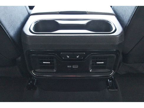 Used 2026 Chevrolet Silverado 2500 ZR2 AWD/4WD image 15